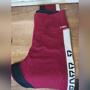PINK Victoria's Secret Burgundy and Black Leggings L